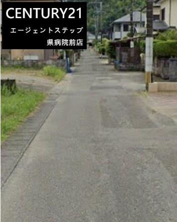 　前面道路含む現地写真　