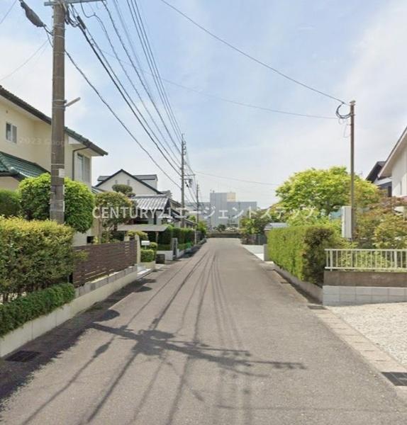 　前面道路含む現地写真　