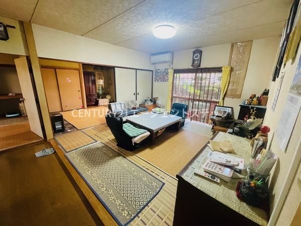 　和室　和室ならではの落ち着きある空間です