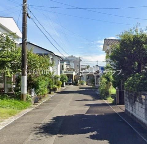 　前面道路含む現地写真　