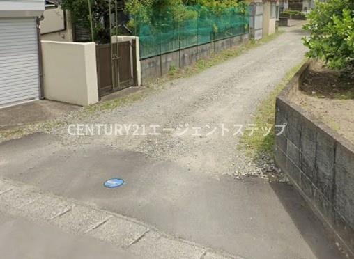 　前面道路含む現地写真　