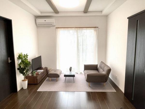 　リビング　明るいリビング空間です