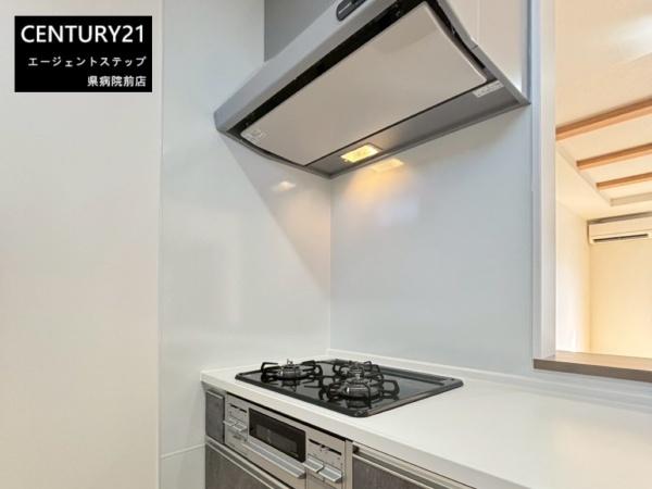 　キッチン　キッチンが清潔感あふれる空間です