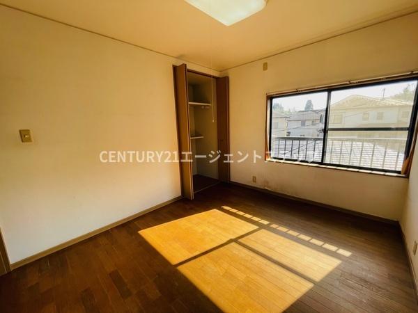 　洋室　明るい洋室が魅力です