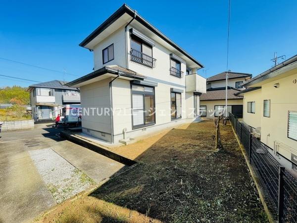 　その他現地　外観が特徴的な戸建住宅です