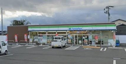 　ファミリーマート都城金田店（コンビニ）／445m　