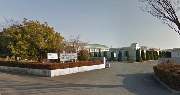 　宮崎市立加納中学校（中学校）／2468m　