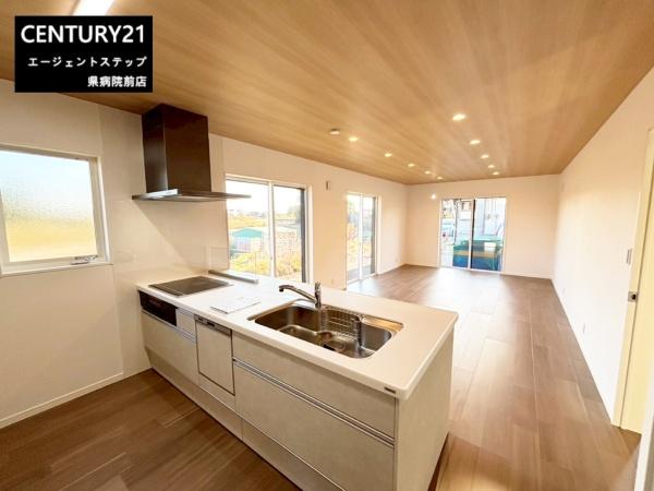 　リビング　スタイリッシュなリビング空間です