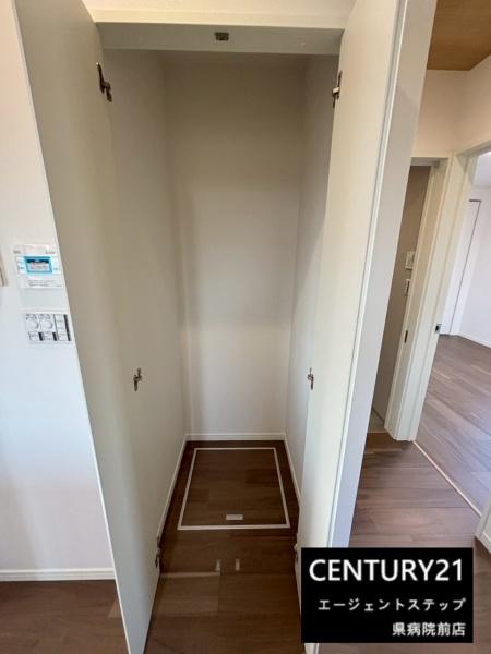 　収納　コンパクトな収納スペースです