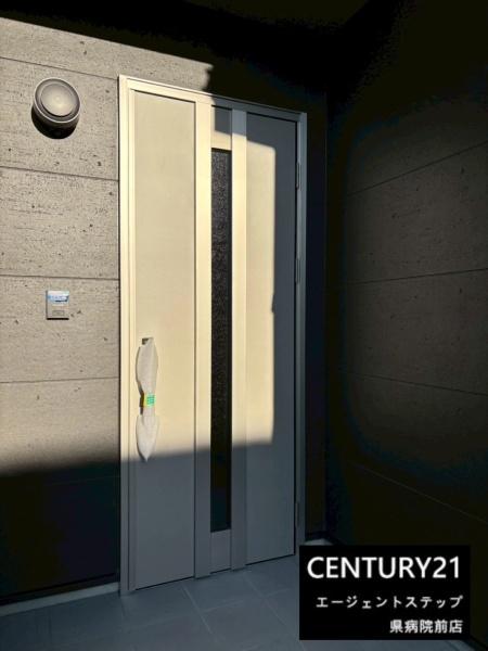 　玄関　玄関の洗練されたデザインです