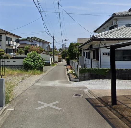 　前面道路含む現地写真　