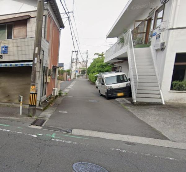 　前面道路含む現地写真　