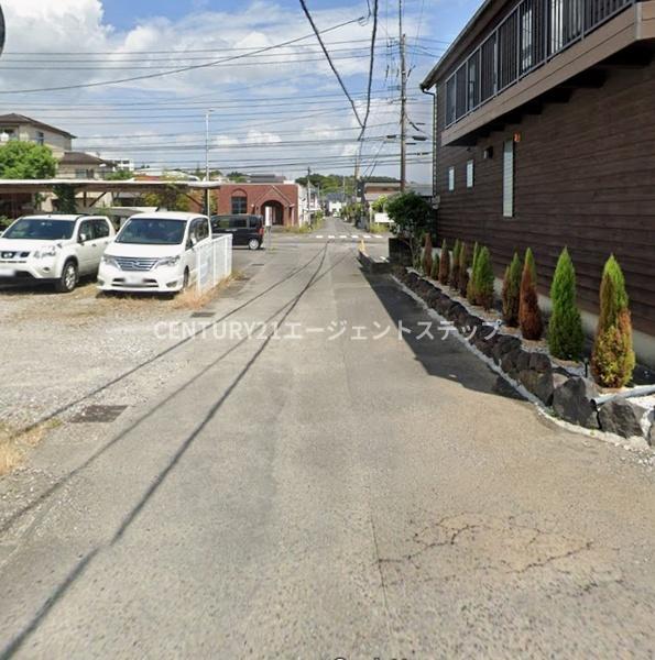 　前面道路含む現地写真　