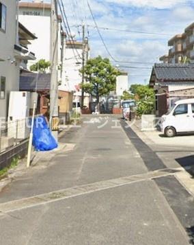 　前面道路含む現地写真　