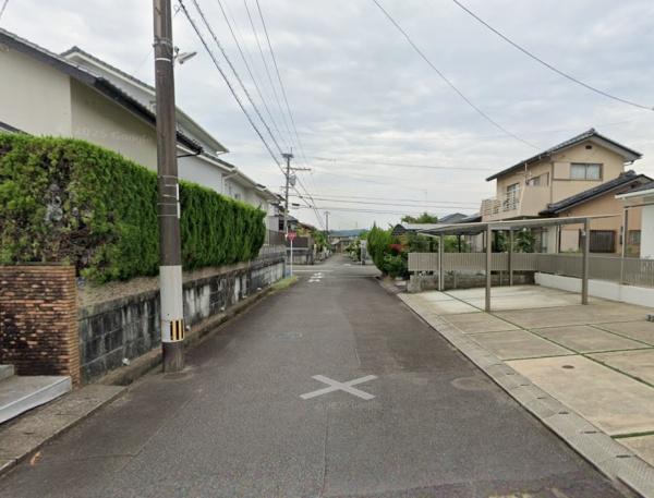 　前面道路含む現地写真　