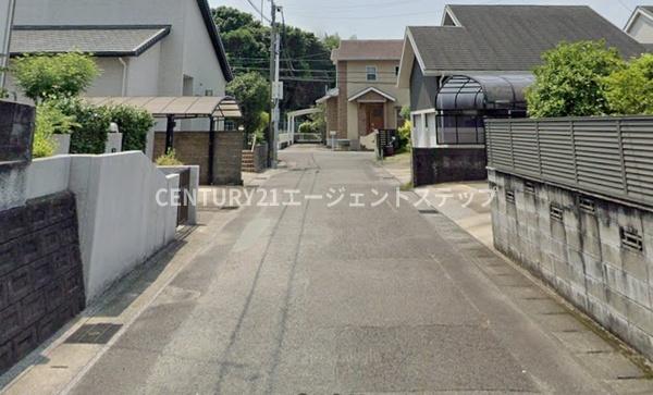 　前面道路含む現地写真　