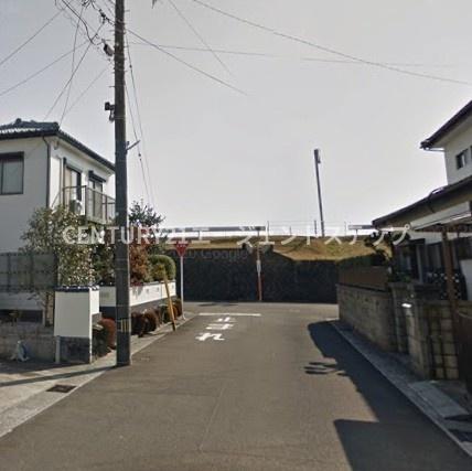 　前面道路含む現地写真　