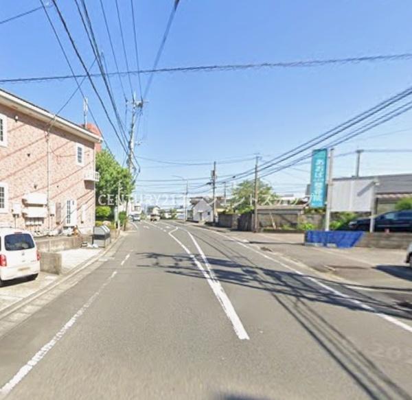 　前面道路含む現地写真　