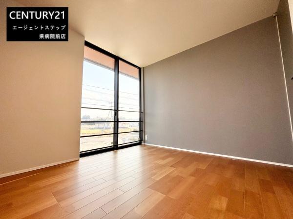 　洋室　洋室で使いやすい空間です