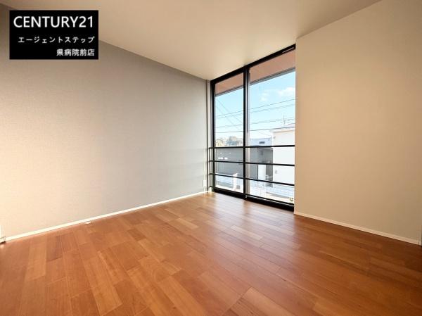 　洋室　明るい洋室が魅力的です