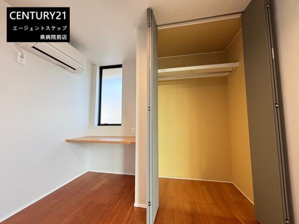 　収納　収納スペースが広々としています