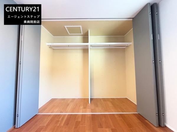 　収納　収納スペースが広めです