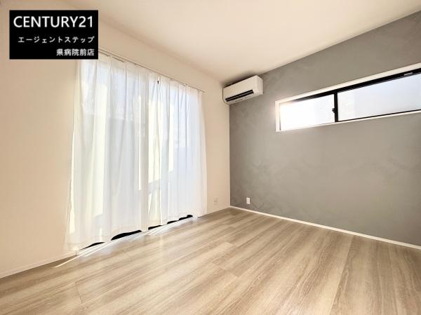 　洋室　洋室の採光が魅力です