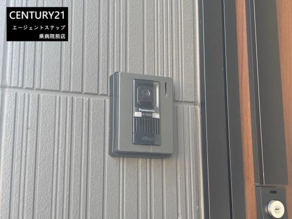 　その他　玄関にインターホン設置済みです