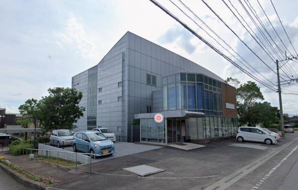 　医療法人慶明会けいめい記念病院（病院）／1278m　