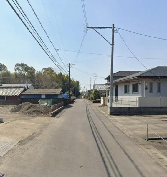 　前面道路含む現地写真　