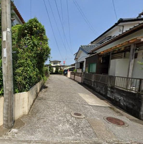 　前面道路含む現地写真　