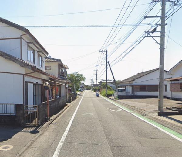 　前面道路含む現地写真　