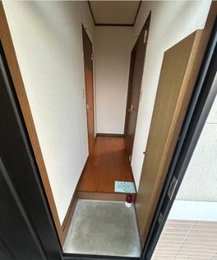 　玄関　