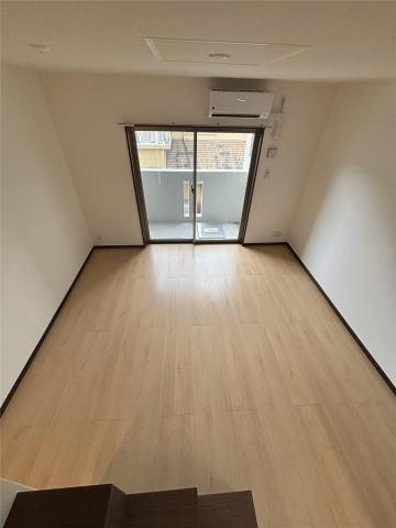 クロスワイズ中西町 洋室 クロスワイズ中西町 洋室