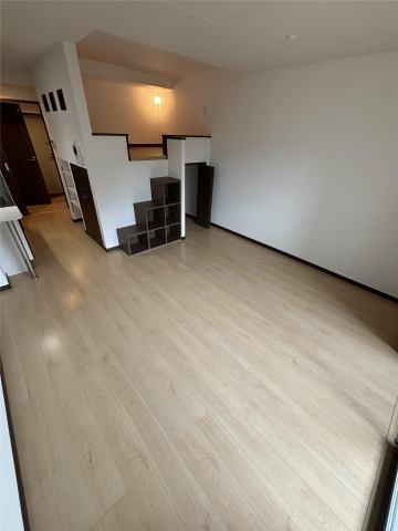 クロスワイズ中西町 リビング クロスワイズ中西町 リビング