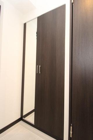 グランドアーク神宮東　玄関　シューズボックス