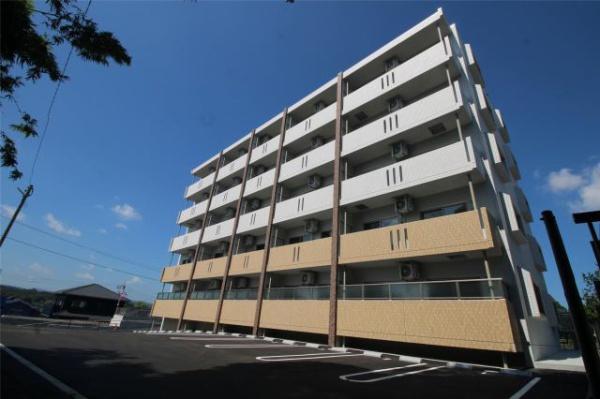 あかねヒルズ南宮崎　駐車場　