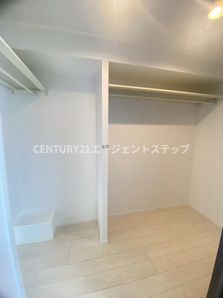 　収納　ウォークインクローゼット