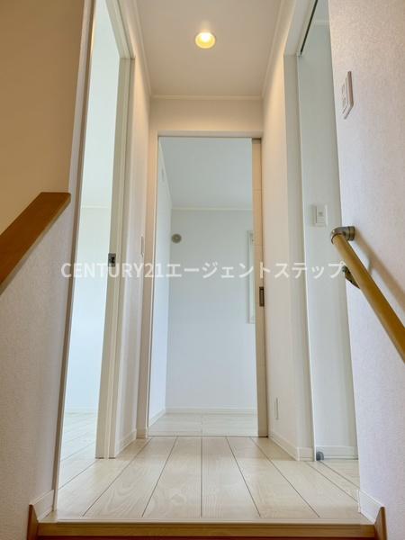 　洋室　2階踊り場
