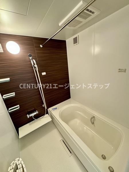 　バス　