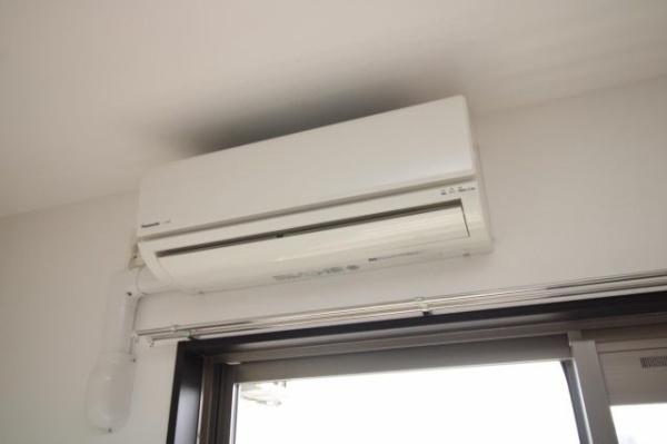 ハーバーイースト2 リビング エアコン ハーバーイースト2 リビング エアコン