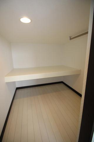 ハーバーイースト2 収納 ウォークインクローゼット ハーバーイースト2 収納 ウォークインクローゼット