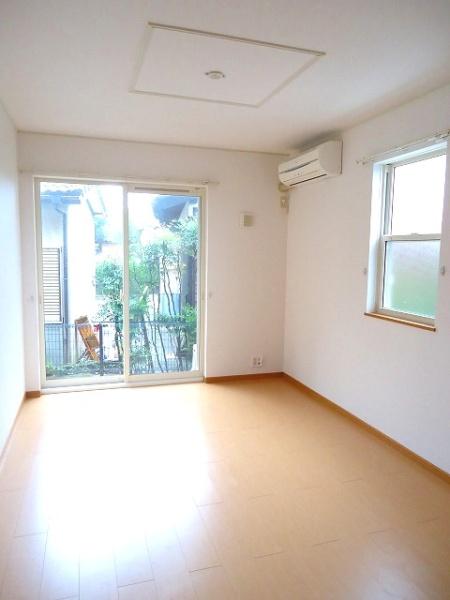 カーサ・ＭＦ　リビング　