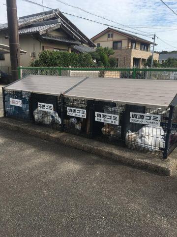 　エントランス　ゴミ置き場