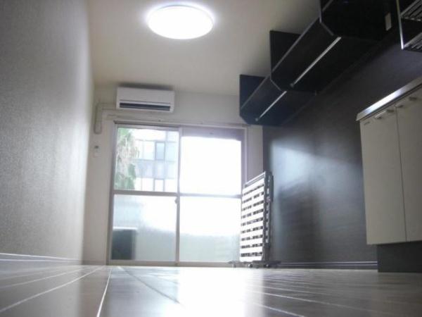 Hashimoto East Mansion　リビング　