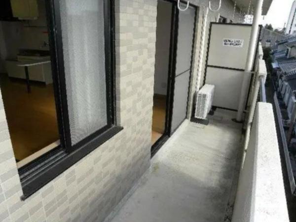 山春ビル3 バルコニー 山春ビル3 バルコニー