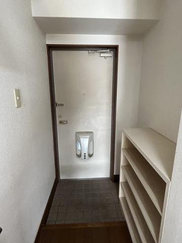 Kazuwin霧島　玄関　