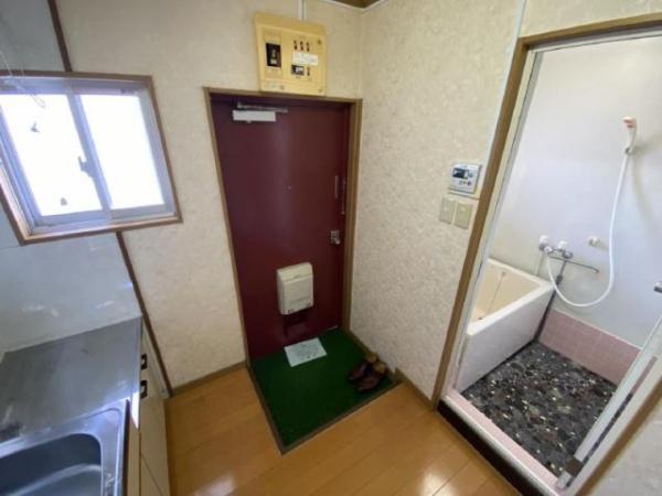 　玄関　