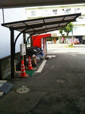 　駐車場　駐輪場
