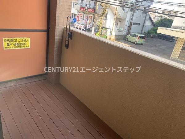 　バルコニー　